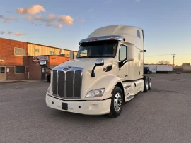 2020 PETERBILT, 579 - Image #3