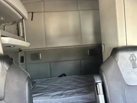 2019 KENWORTH, T680 - Image #5