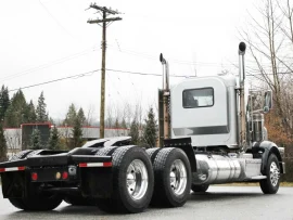 2015 PETERBILT, 367 TANDEM EXTENDED DAY CAB - Image #5