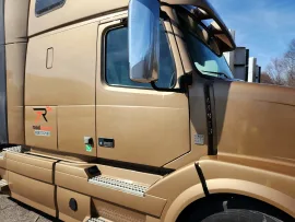 2014 VOLVO, VNL - Image #2