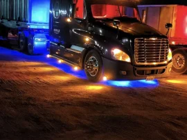 2013 FREIGHTLINER, CASCADIA 125 - Image #3