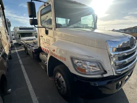 2015 HINO, 268 - Image #4