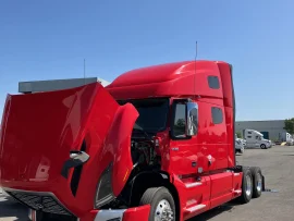 2021 VOLVO, VNL - Image #3