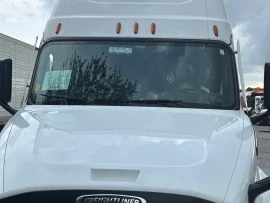 2023 FREIGHTLINER,  - Image #4