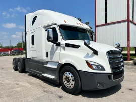 2018 FREIGHTLINER, CASCADIA 126 - Image #3