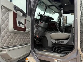 2020 FREIGHTLINER, CORONADO 132 GLIDER - Image #2