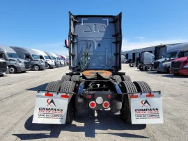 2018 FREIGHTLINER, CASCADIA - Image #3