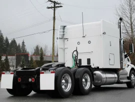 2018 PETERBILT, 579 TANDEM SLEEPER SEMI  - Image #5