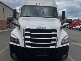 2021 FREIGHTLINER, CASCADIA 126 - Image #3