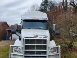 2021 PETERBILT, 579 - Image #4