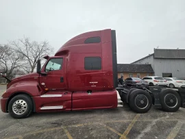 2022 INTERNATIONAL, LT625 - Image #4