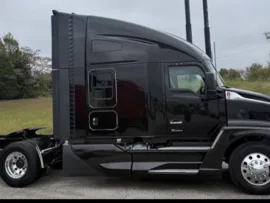 2024 KENWORTH, T680 - Image #2