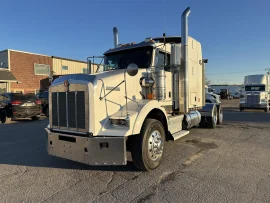 2014 KENWORTH, T800 - Image #2