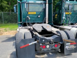 2016 Frightliner, CASCADIA - Image #2