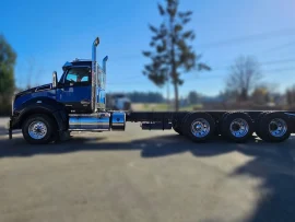 2020 KENWORTH, T880 DAYCAB TRI DRIVE X15 565HP 2050 TORQUE 16K FRONT AXLE DOUBLE FRAME FULL LOCKERS WARRANTY TILL 2025 - Image #2