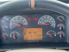 2014 VOLVO, VNL - Image #3