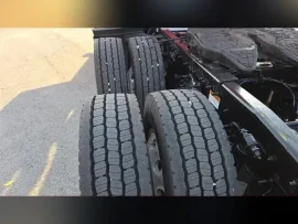 2022 FREIGHTLINER, CASCADIA 126 - Image #3