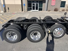 2026 KENWORTH, T880 - Image #5