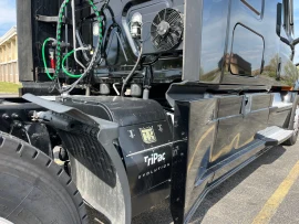 2022 FREIGHTLINER, CASCADIA 126 - Image #5