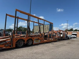 2017 PETERBILT, 389 - Image #2