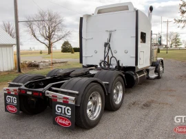 2019 PETERBILT, 389 - Image #5