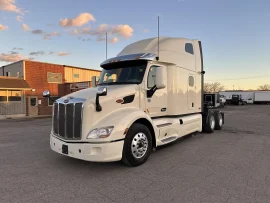 2020 PETERBILT, 579 - Image #2