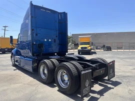 2019 INTERNATIONAL, LT625 - Image #4
