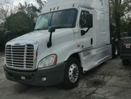 2016 FREIGHTLINER, CASCADIA EVOLUTION - Image #3
