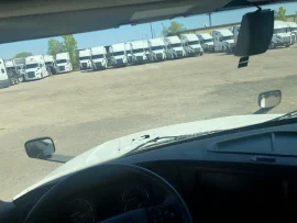 2019 FREIGHTLINER, CASCADIA 126 - Image #2