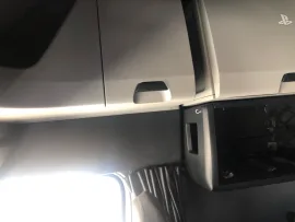 2019 FREIGHTLINER, CASCADIA 126 - Image #3