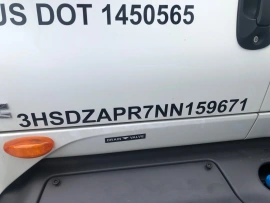 2022 INTERNATIONAL, LT625 - Image #2