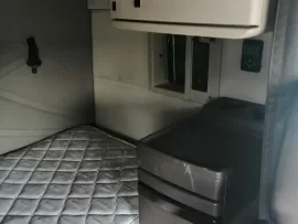 2015 VOLVO, VNL - Image #3