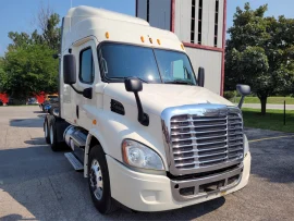 2013 FREIGHTLINER, CASCADIA 113 - Image #4