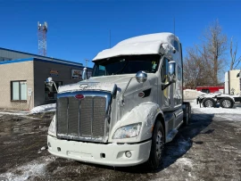 2017 PETERBILT, 587 - Image #3