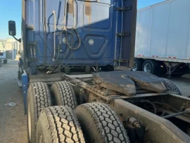 2016 FREIGHTLINER, CASCADIA 125 - Image #4