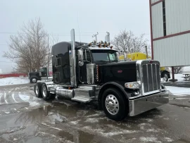 2019 PETERBILT, 389 - Image #4