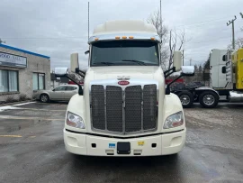 2020 PETERBILT, 579 - Image #4