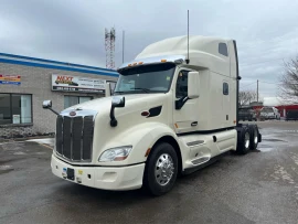 2020 PETERBILT, 579 - Image #2