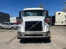 2015 VOLVO, VNL64T300 - Image #3