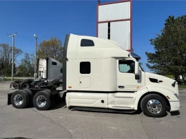 2020 PETERBILT, 579 - Image #5