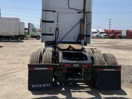 2010 VOLVO, VNL - Image #3