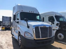 2013 FREIGHTLINER, CASCADIA 125 - Image #4