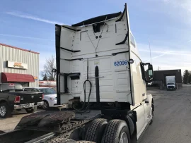 2015 VOLVO, VNL64T670 - Image #3