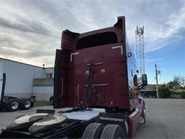 2017 PETERBILT, 579 - Image #5