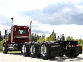 2019 KENWORTH, T800 Tri-Drive Extended Day Cab - Image #4