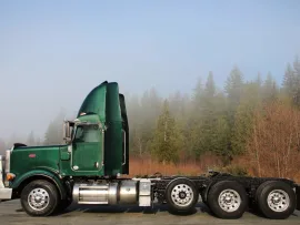 2018 PETERBILT, 367 Tandem Daycab with Drop Axle - Image #3