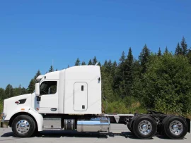 2018 PETERBILT, 567 TANDEM HIGHWAY TRACTOR  - Image #2