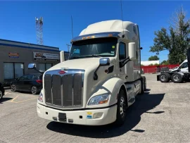 2020 PETERBILT, 579 - Image #2
