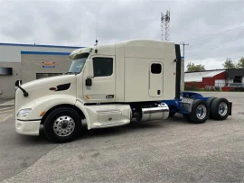 2017 PETERBILT, 579 - Image #5