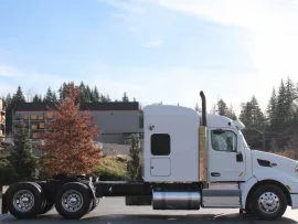 2017 PETERBILT, 579 HIGHWAY TRACTOR TANDEM AXLE  - Image #5